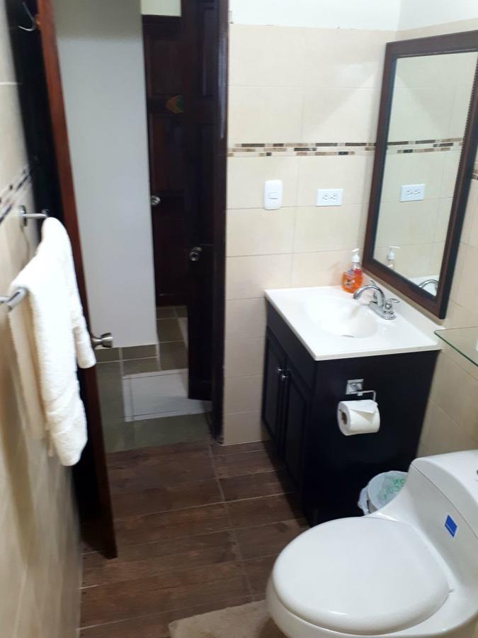 Hibiscus House Bed And Breakfast Contadora Island Extérieur photo