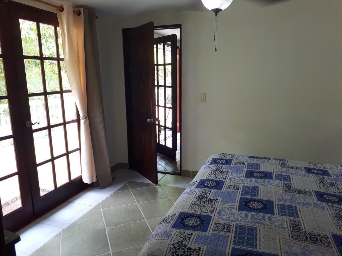 Hibiscus House Bed And Breakfast Contadora Island Extérieur photo